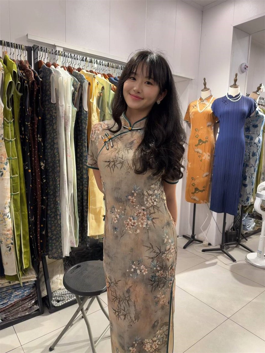 舞蹈老师性感女神的另一面 9P1V